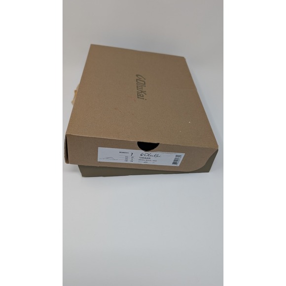 OluKai 'Ohana Women's Flip Flops Size 7 Black White Pineapple Print Comfort - Picture 2 of 5